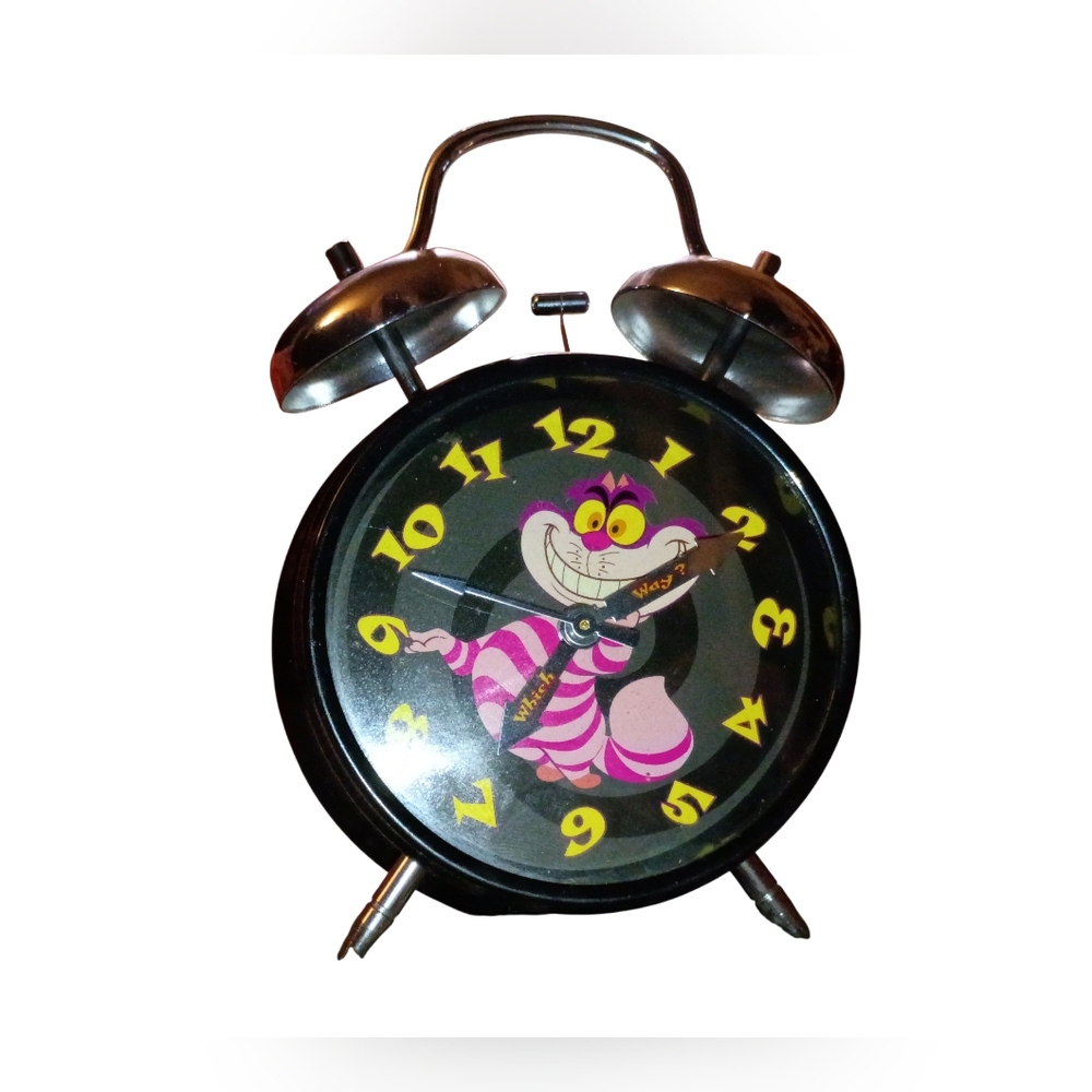 Disney Cheshire Cat Clock